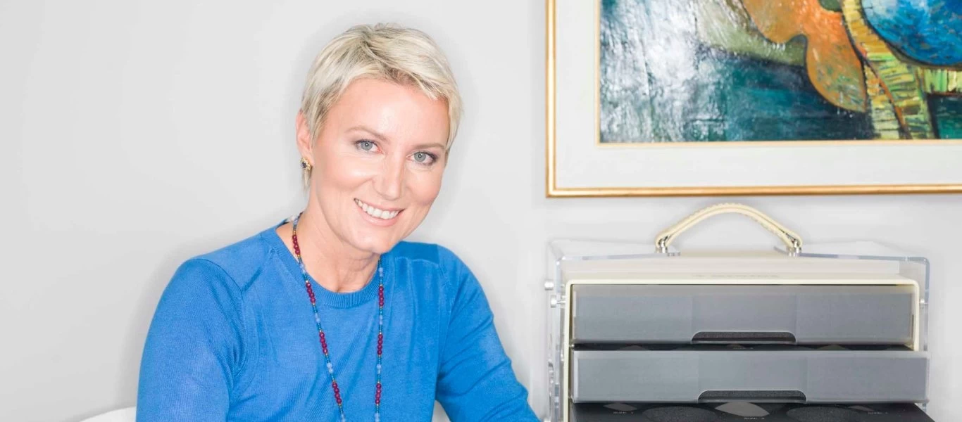  Γιόρτασε τα γενέθλιά της η Ν.Παζαΐτη - Η ηλικία και το «περίεργο» μήνυμα (φώτο)